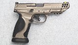 Smith & Wesson ~ Performance Center M&P9 M2.0 ~ 9mm - 1 of 2