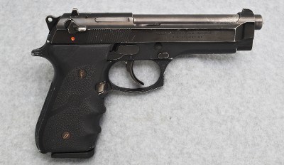 Beretta ~ 92F ~ 9mm Luger - Image 1 of 2