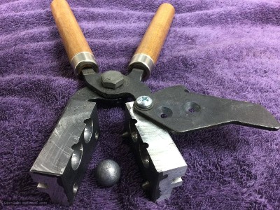 Two Cavity Lee Mold for .54 Round Ball
