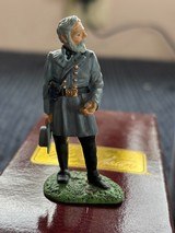 W. Britain 5.4mm metal Robert E. Lee and Stonewall Jackson figure collectibles - 2 of 8