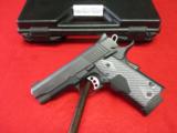 Kimber Pro Carry .45 ACP 7+1 Crimson Trace Grips - 1 of 15