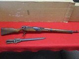 Arisaka Type 2 Paratrooper Rifle 7.7mm w/Intact Mum, AA sights, Type 30 Bayonet - 1 of 15