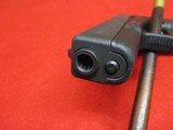 Glock 17 Gen 2 9mm Excellent Condition w/Original Box - 13 of 15
