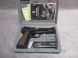 Browning Hi Power .40 S&W Made 2004 w/Original Box, Paperwork - 1 of 15