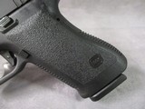 Glock G20 Gen 2 10mm Auto Excellent Condition with Original Box - 2 of 15