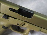 Glock G19X 9mm Parabellum Glock Night Sights New in Box - 12 of 15