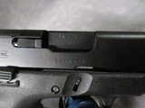 Glock G17 Gen 5 MOS 9mm Parabellum 17+1 New in Box - 10 of 15