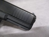 Glock G17 Gen 5 9mm Parabellum 17+1 New in Box - 12 of 15