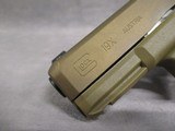 Glock G19X 9mm Parabellum Glock Night Sights 17+1/19+1 New in Box - 6 of 15