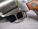 Ruger New Model Super Blackhawk Stainless .44 Magnum 7.5” SKU 0804 New in Box - 4 of 15