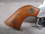 Ruger New Model Super Blackhawk Stainless .44 Magnum 7.5” SKU 0804 New in Box - 9 of 15