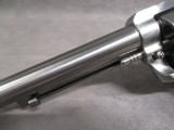 Ruger New Model Super Blackhawk Stainless .44 Magnum 7.5” SKU 0804 New in Box - 6 of 15