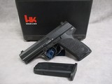 Heckler & Koch USP 9 V7 LEM 4.25” 15+1 SKU 81000311 New in Box - 1 of 15