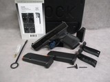 Glock G19 Gen 5 MOS 9mm Parabellum 15+1 New in Box - 1 of 15