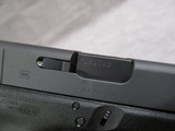 Glock G19C Gen 3 Compensated Model 9mm Parabellum 15+1 New in Box - 11 of 15