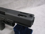 Glock G17C Gen 3 Compensated Model 9mm Parabellum 17+1 New in Box - 14 of 15
