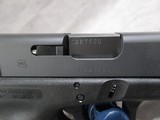 Glock G17C Gen 3 Compensated Model 9mm Parabellum 17+1 New in Box - 11 of 15