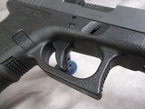 Glock G17L Gen 3 6.02” Long-Barrel Target Competition Pistol New in Box - 10 of 15