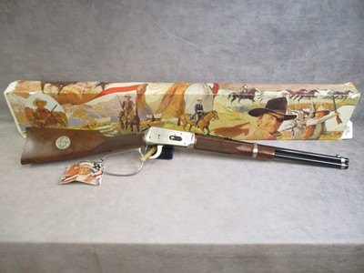 Winchester Model 94 John Wayne Commemorative .32-40 Win Saddle Ring Carbine with Box