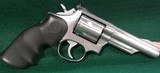 Smith & Wesson 66-2,.357 Magnum, 4" Barrel, Stainless Finish - 1 of 14