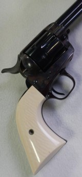 Colt Single Action Army .45 LC/Long Colt, 5 1/2" Barrel, Blued, Cowboy Revolver - 13 of 15