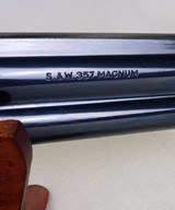 Smith and Wesson (S&W) Model 586, Beautiful Blued Revolver, .357 Magnum, 6" barrel - 5 of 11