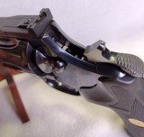 COLT Python ~ 1980 ~ .357 Magnum ~ 4" barrel ~ Classic Blued Snake Gun! - 9 of 16