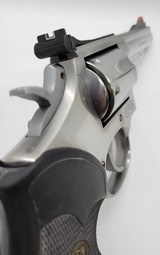 Smith and Wesson ~ Model 66-2 Combat Magnum ~ .357 Mag cal ~ Beautiful SS - 12 of 14