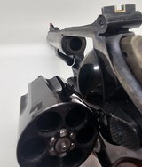 ~Smith & Wesson ~ Model 29-2 ~ .44 Magnum ~ Boxed~ - 8 of 14