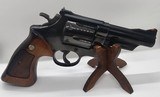 ~Smith & Wesson ~ Model 29-2 ~ .44 Magnum ~ Boxed~ - 1 of 14