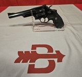 SMITH & WESSON ~ MODEL 57 ~ .41 MAG - 1 of 12