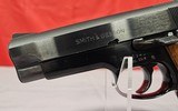 SMITH & WESSON ~ MODEL 39-2 ~ 9MM - 4 of 10