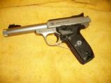 S&W SW22 Victory - 2 of 3