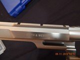 Rare 1994 Smith & Wesson 44-Magnum Light Hunter 6" Barrel Model-629-4 RSR Performance Center - 6 of 15