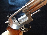 Smith & Wesson 357-Mag Revolver 2-1/2 Inch Barrel - Model-66-2 - Stainless - 9 of 10