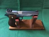 Smith and Wesson Model 52 Early Manufacture .38 Special Wadcutter Automatic Pistol - 3 of 11