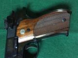 Smith and Wesson Model 52 Early Manufacture .38 Special Wadcutter Automatic Pistol - 7 of 11