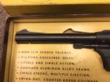 6 Inch High Standard Sentinel R101 9 Shot .22 S, L, LR Revolver With Original Box - 4 of 11