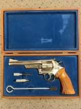Smith & Wesson 57 No dash Nickel 6" Barrel .41 Magnum - 1 of 11