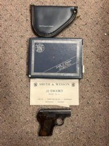 Smith & Wesson 61-2 Escort.22LR Pistol with Box, Papers, and Case - 1 of 8