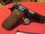 1973 S&W Model 39-2 Semi-auto pistol, 9mm, 8 Rnd Mag, Original Grips - 5 of 14