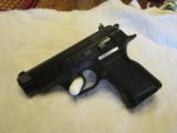 Tanfoglio Force Compact 919 Polymer Frame 9mm with 1-15 Rnd Mag, Excellent Condition - 1 of 10