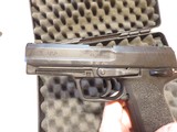 H&K USP V1 Pistol, DA/SA, Safety Decocker, LNIB, Made in 2002, Excellent Condition, Box/Papers/4 Magazines - 2 of 8