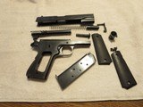 1952 Argentina Sistema Mod 1927 1911 Pistol, 45 ACP, Original Finish, Solid Black Rubber Grips, Numbers Match except Mag - 10 of 10