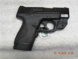 Smith & Wesson Mode M&P9 SHIELD, 9mm LUGER, W/ GREEN LASER - 2 of 3