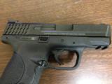 Smith & Wesson M&P 40 Compact - 8 of 9