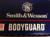 SMITH & WESSON BodyGuard 380 - 2 of 10