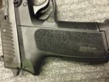 SIG SAUER SP2022 - 2 of 10