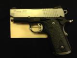 SIG SAUER 1911 SUB-COMPACT - 9 of 12