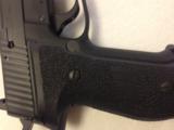 SIG SAUER P226 MK25 - 4 of 9